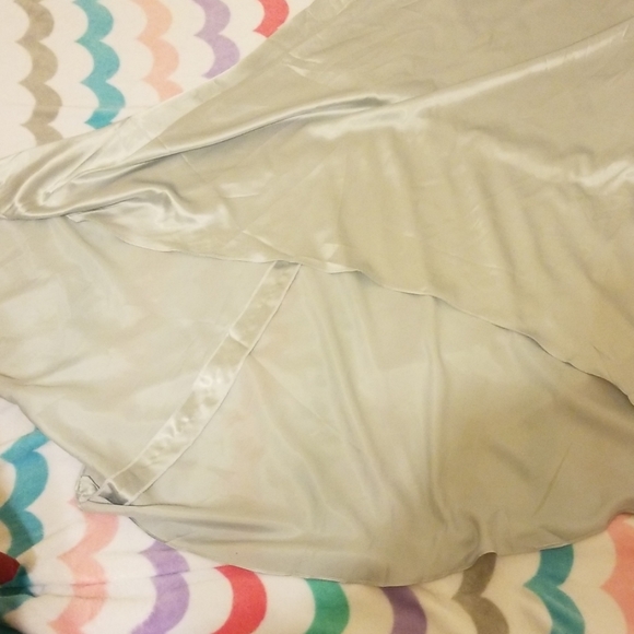 Women's Silk Silver Long Formal Dress Gown Size 6 - Picture 7 of 8